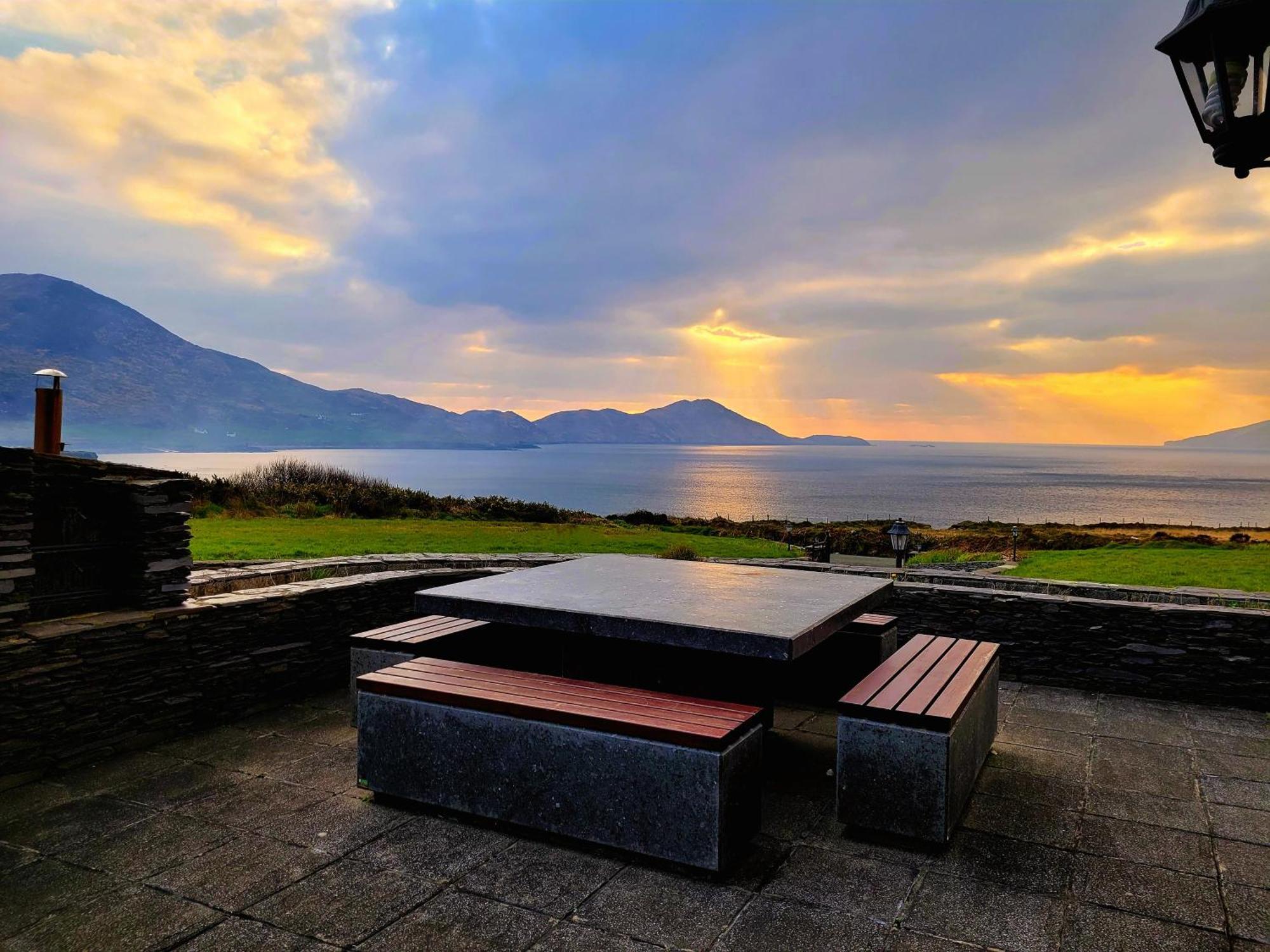 Fuchsia Lodge - New Luxury 5* Beachside Lodge With Sauna - 4 Beds Ensuite - Spectacular Location Waterville Exterior photo